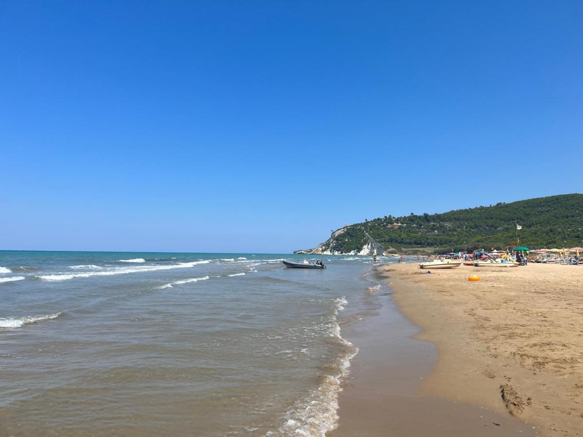 Casa Vacanze Refugium & Lounge Ferienwohnung Вико-дель-Гаргано Экстерьер фото